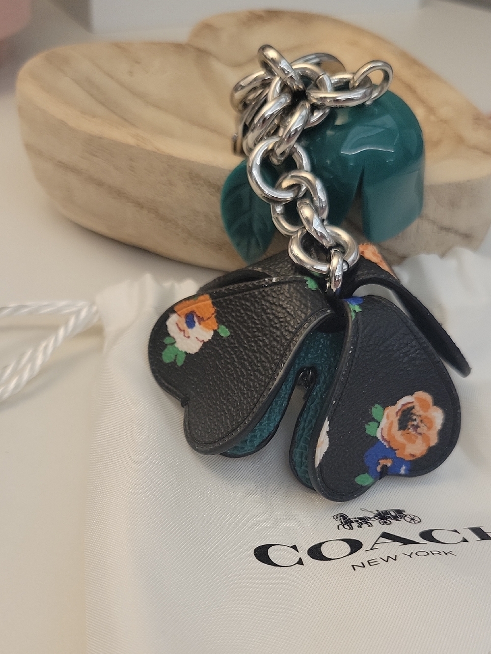 NWOT COACH Resin & Leather Tea Rose Keychain with Silver Hardware - Picture 10 of 11